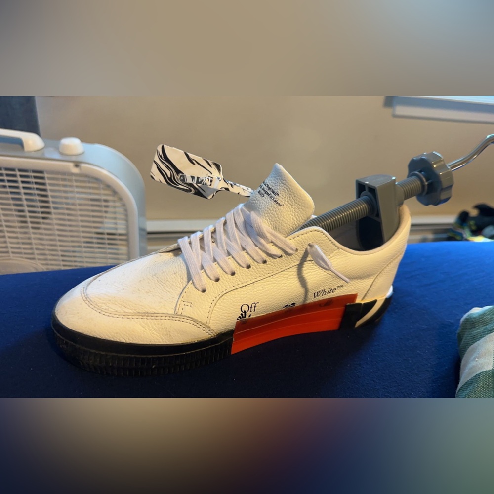 Offwhite shoes